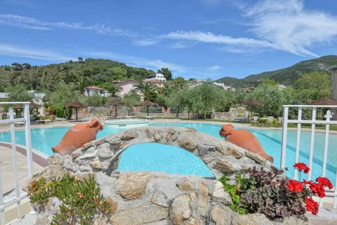 Residence Dolores Castle Marina di Campo 3*,