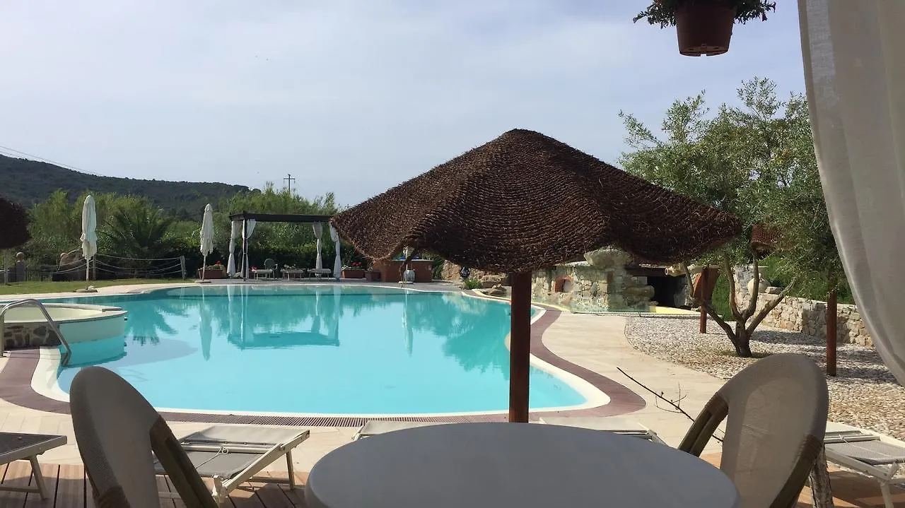 Residence Dolores Castle Marina di Campo 3*,
