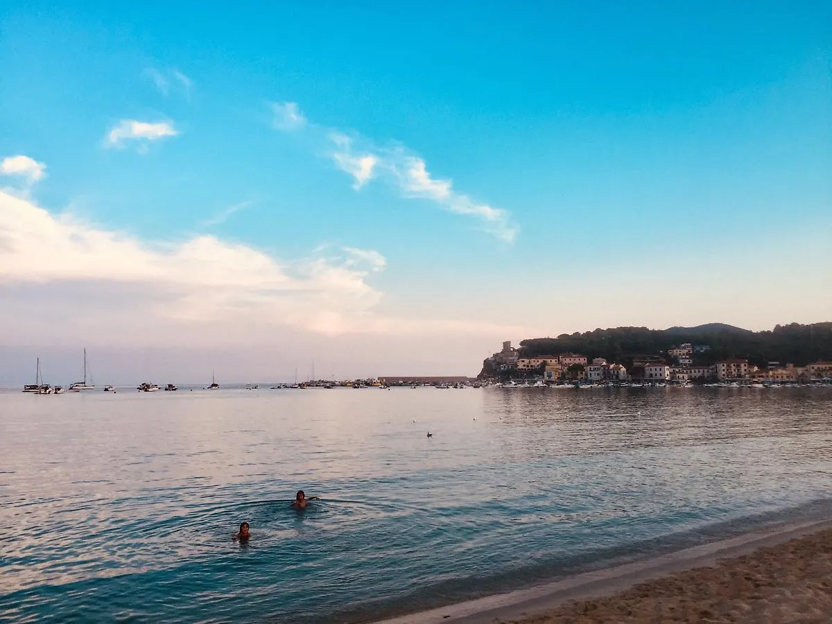 Lejlighedshotel Residence Dolores Castle Marina di Campo